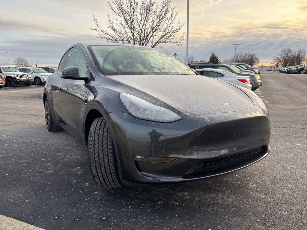 Used 2024 Tesla Model Y Long Range image 13