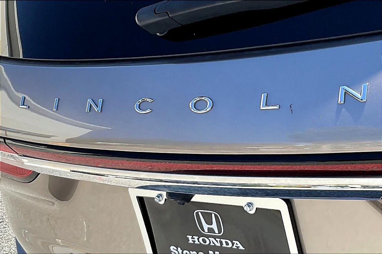 Used 2021 Lincoln Corsair Reserve AWD/4WD image 29