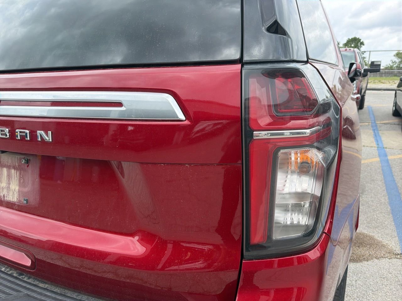 Used 2024 Chevrolet Suburban High Country w/ Premium Package AWD/4WD image 7