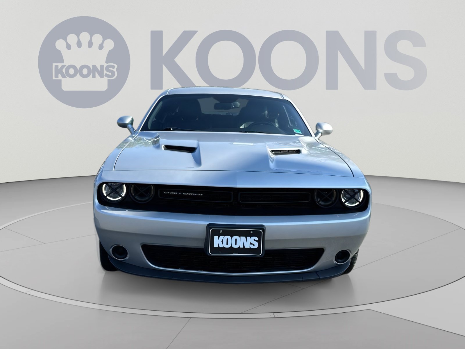 Used 2023 Dodge Challenger SXT w/ Cold Weather Group RWD image 4