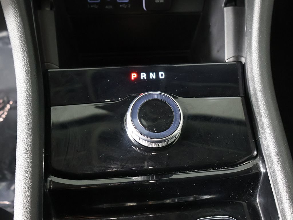 Used 2023 Jeep Grand Cherokee Laredo AWD/4WD image 43