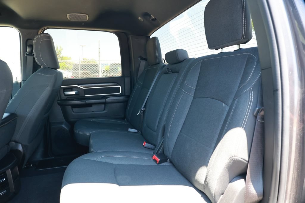 Used 2025 RAM 2500 Big Horn AWD/4WD image 32