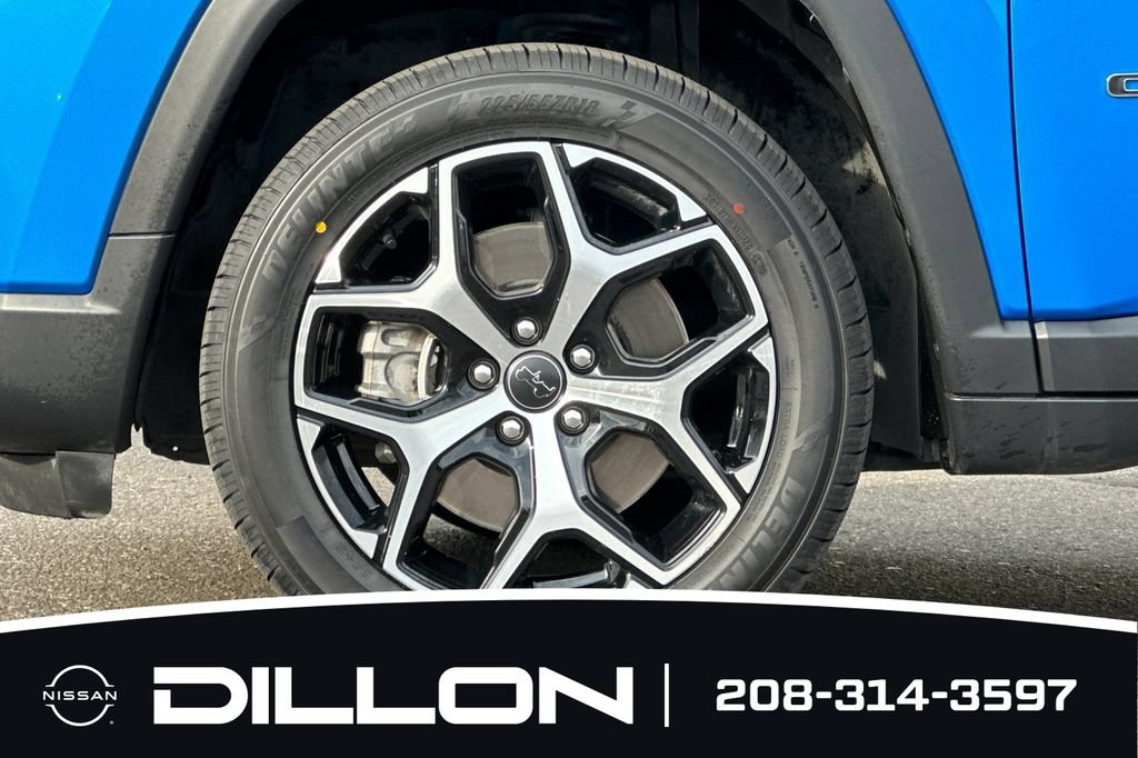 Used 2025 Jeep Compass Limited AWD/4WD image 26