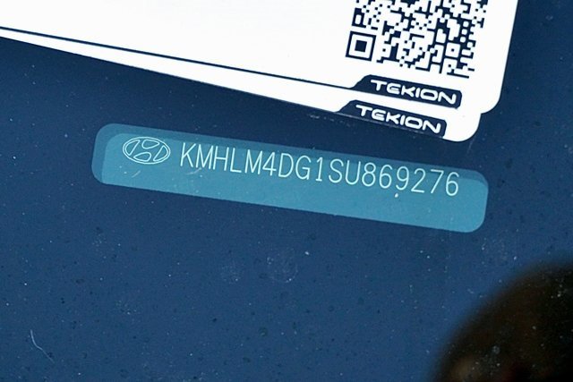 Used 2025 Hyundai Elantra Sport image 31