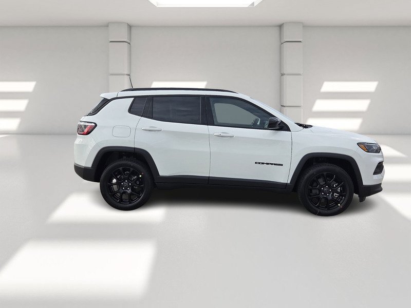 New 2026 Jeep Compass Latitude AWD/4WD image 6