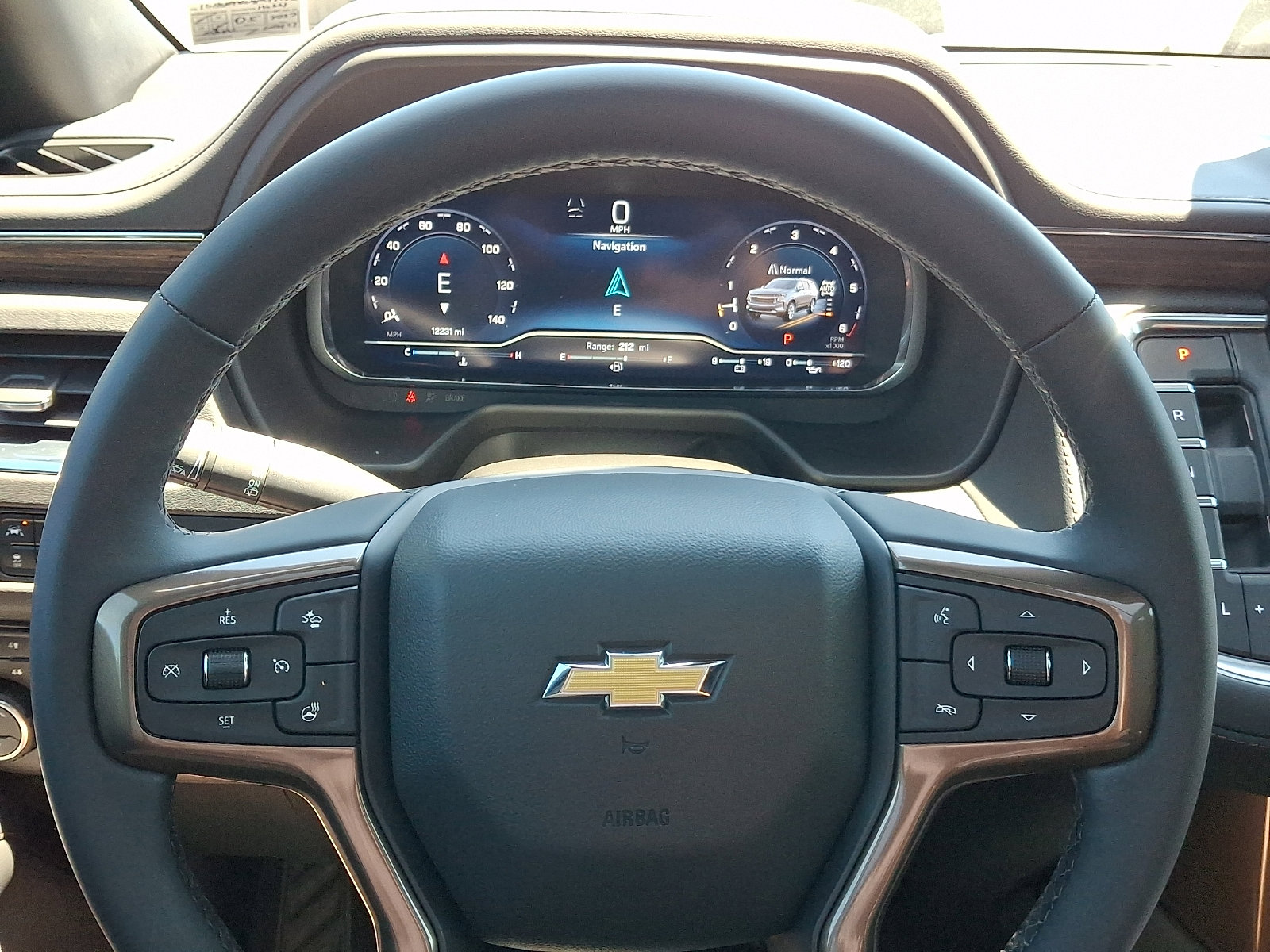 Used 2023 Chevrolet Tahoe High Country AWD/4WD image 19