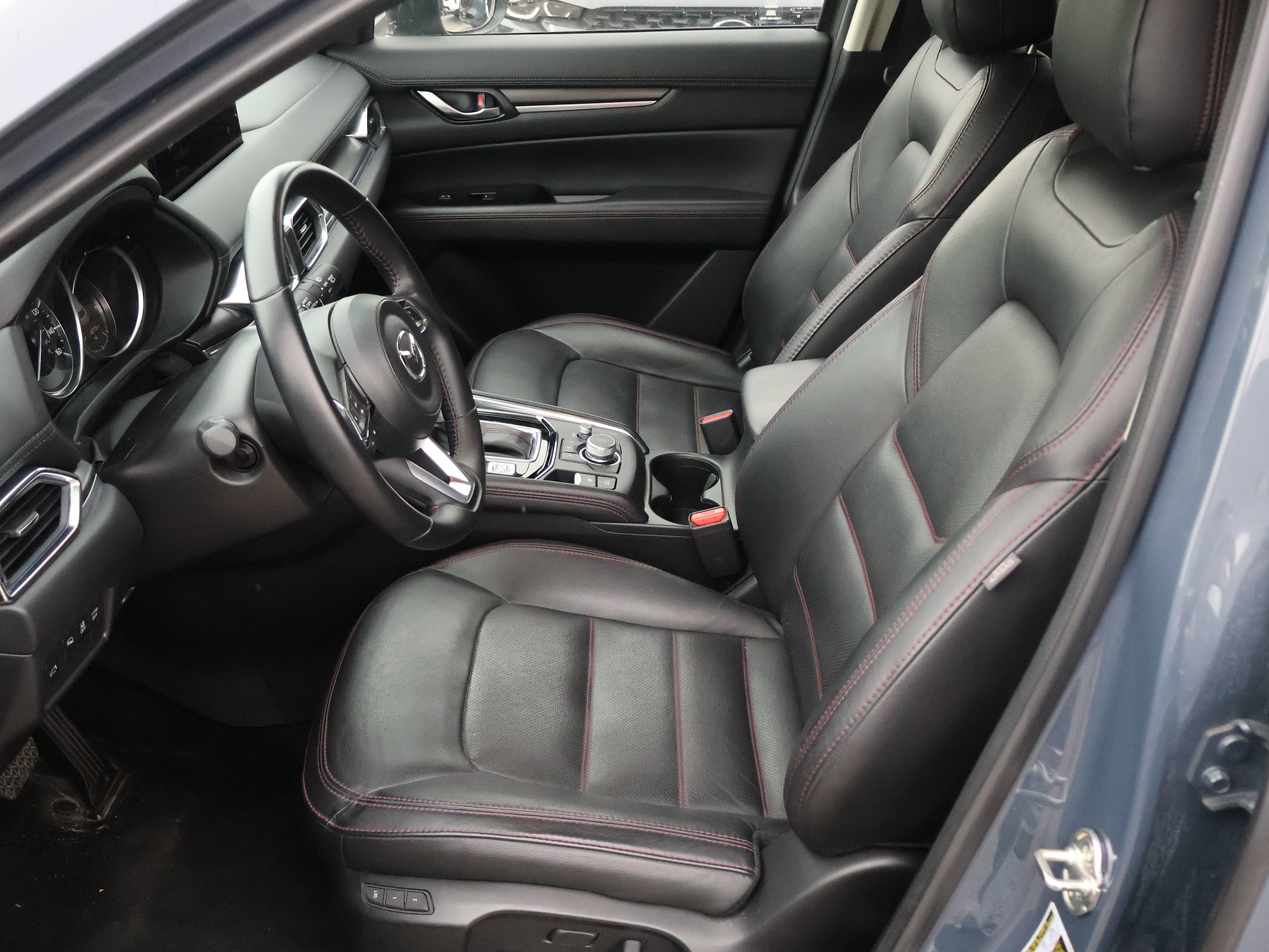Used 2025 MAZDA CX-5 Carbon Edition AWD/4WD image 17