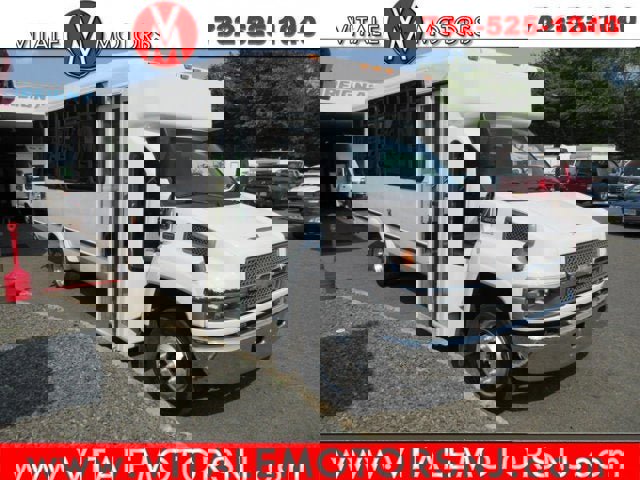 Used 2009 Chevrolet Kodiak C4500 2WD Regular Cab image 1