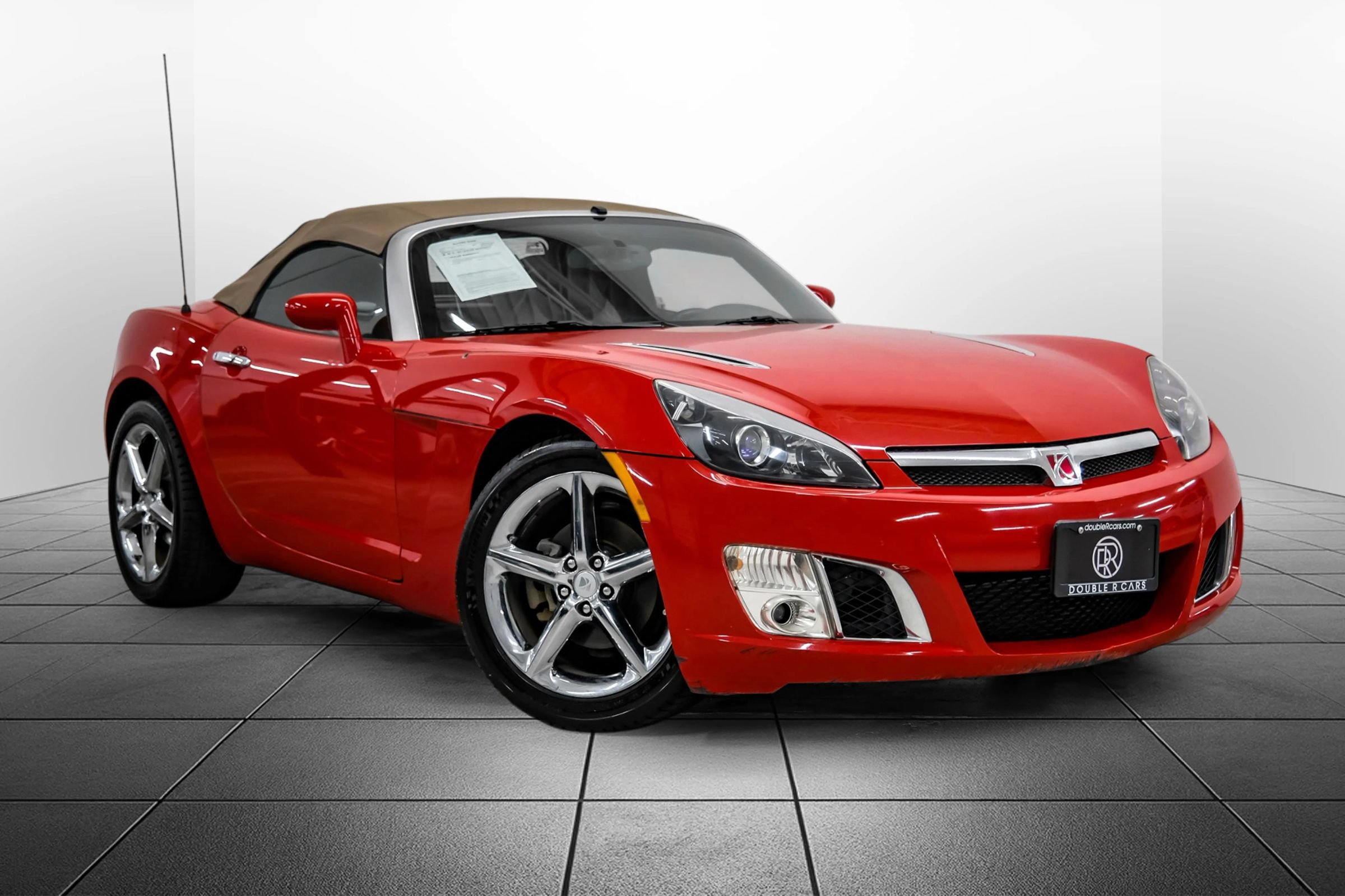Used 2009 Saturn Sky Red Line RWD image 8