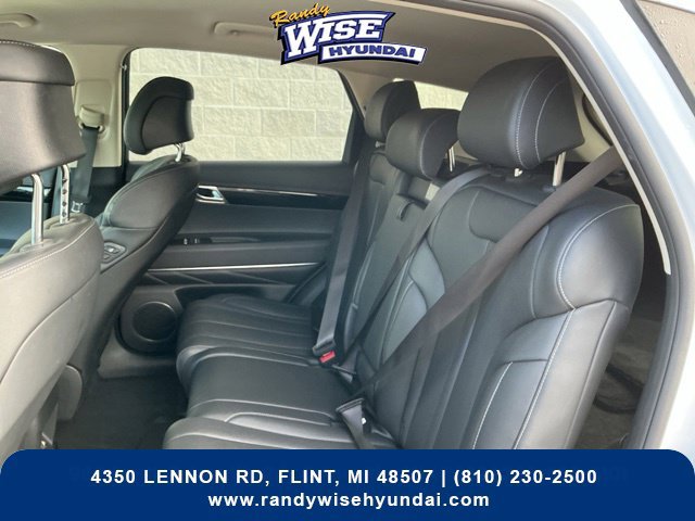 Used 2025 Genesis GV80 2.5T Standard AWD/4WD image 32