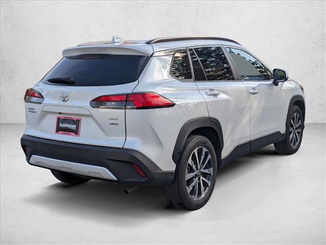 Used 2022 Toyota Corolla Cross XLE image 5