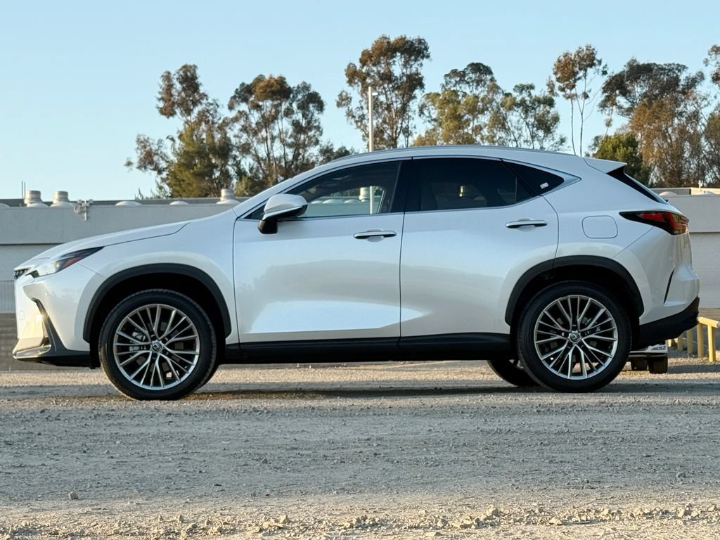 Certified 2025 Lexus NX 350 AWD w/ Accessory Package (2T) image 4