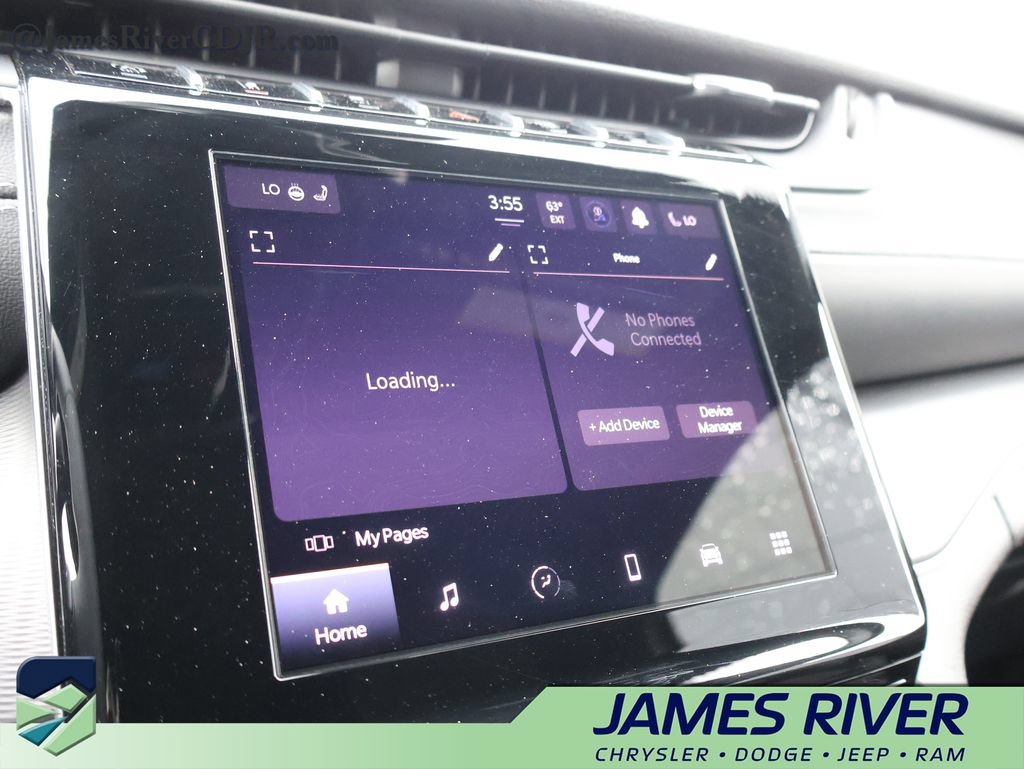 Used 2025 Jeep Grand Cherokee Altitude AWD/4WD image 36
