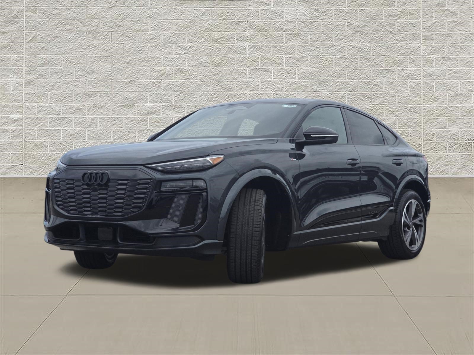 New 2027 Audi Q6 e-tron Premium Plus AWD/4WD image 3