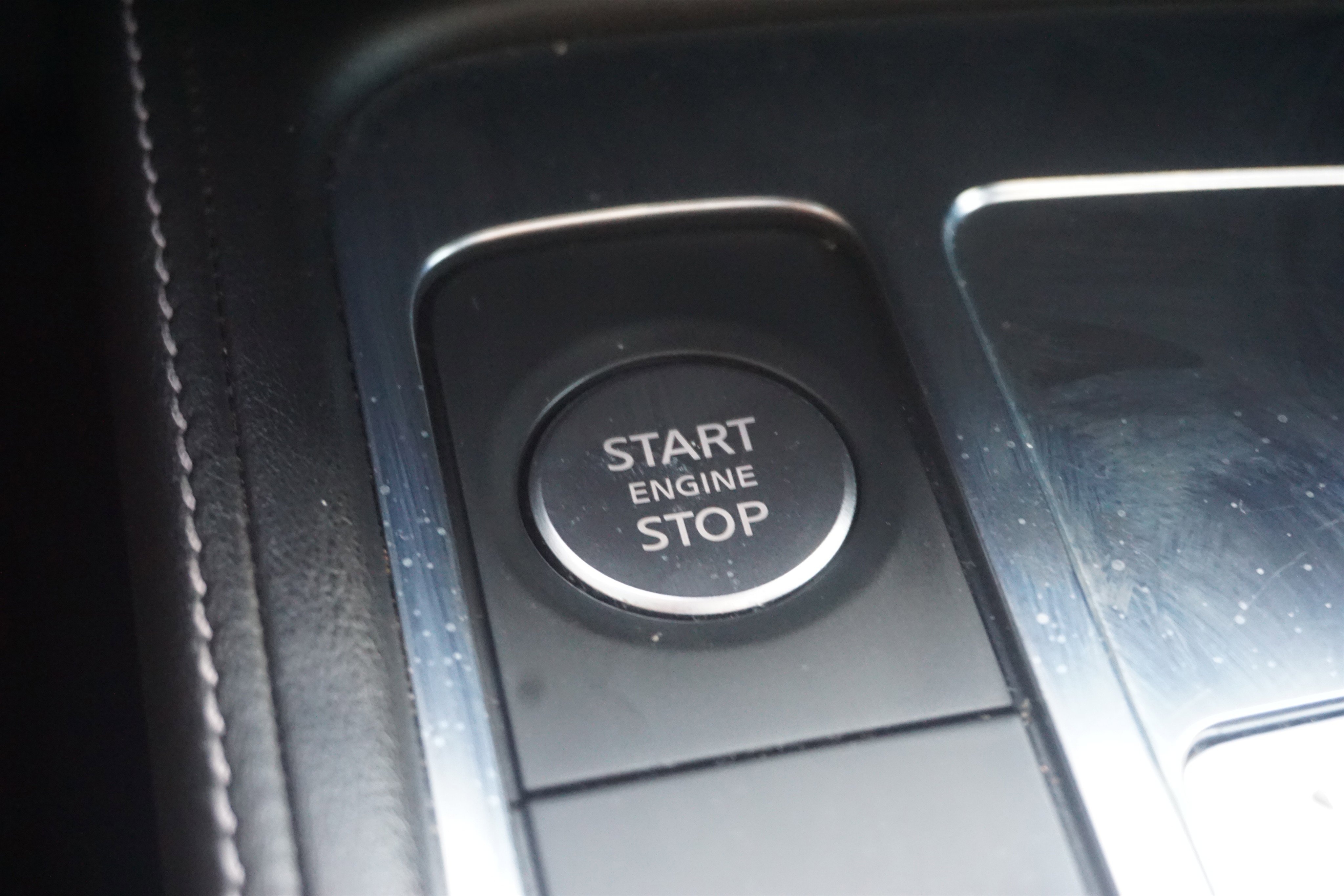 Used 2022 INFINITI QX60 Luxe w/ Vision Package image 36