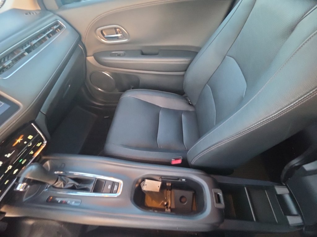 Used 2019 Honda HR-V EX-L image 24