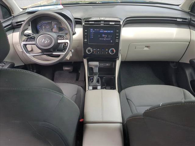 Used 2022 Hyundai Tucson SE FWD image 16