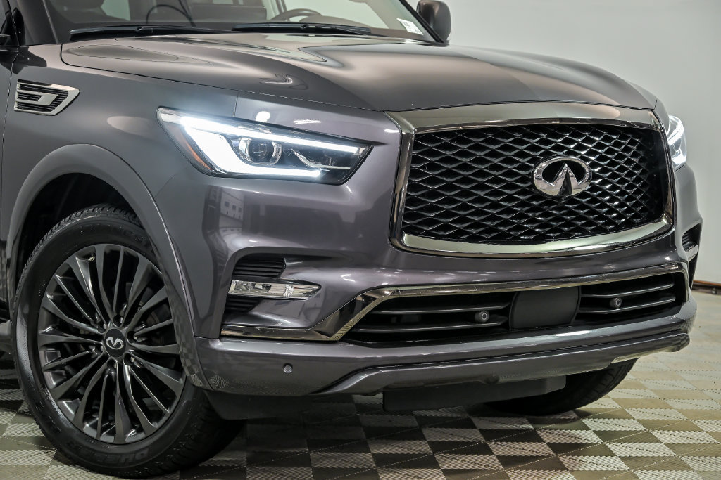 Used 2023 INFINITI QX80 Premium Select w/ Cargo Package AWD/4WD image 2