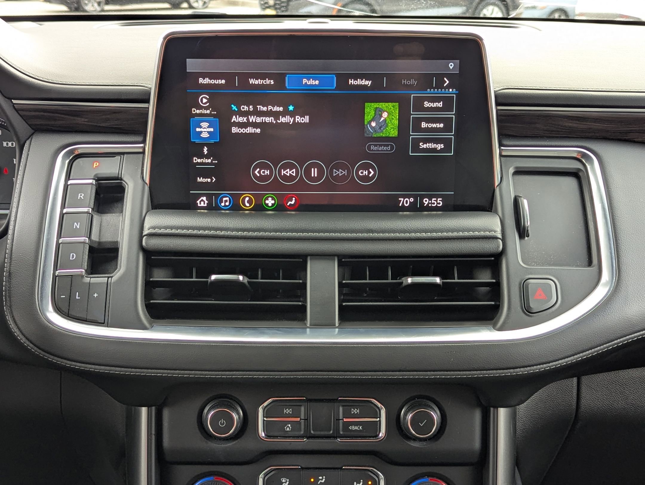 Used 2021 Chevrolet Tahoe LT image 18