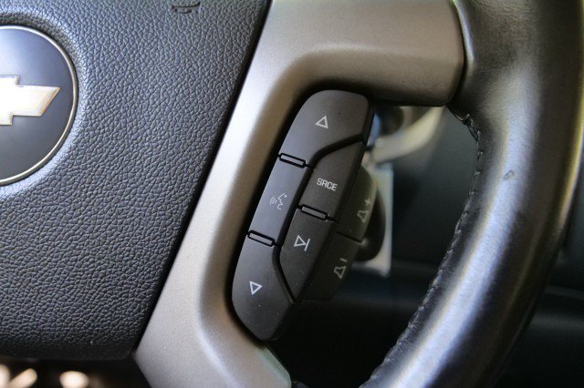 Used 2007 Chevrolet Silverado 1500 LT w/ 1LT Convenience Package RWD image 18