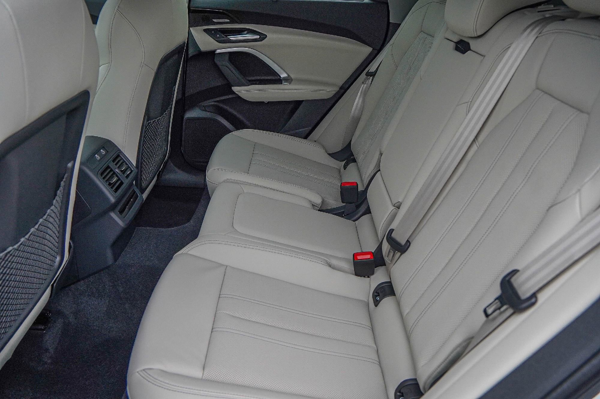 New 2025 Audi Q5 Premium Plus image 22