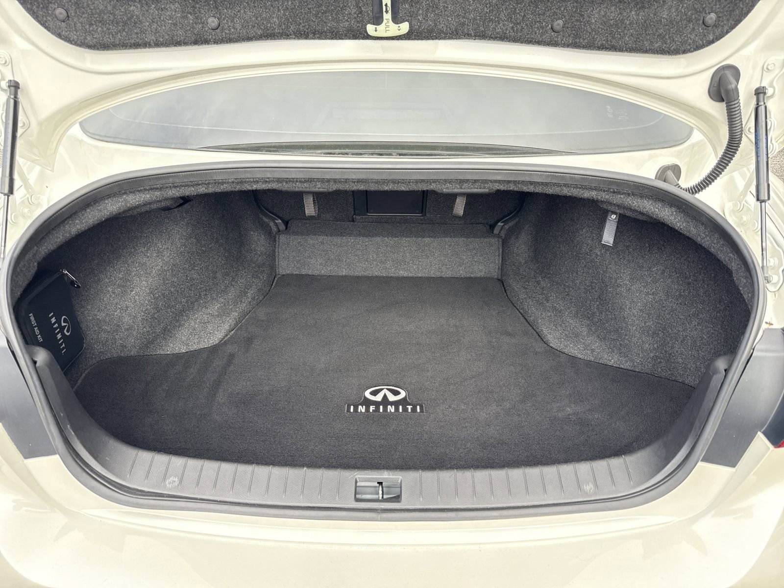 Used 2023 INFINITI Q50 Luxe w/ Cargo Package RWD image 34