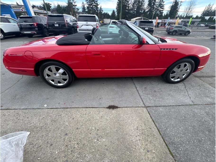 Used 2002 Ford Thunderbird image 8