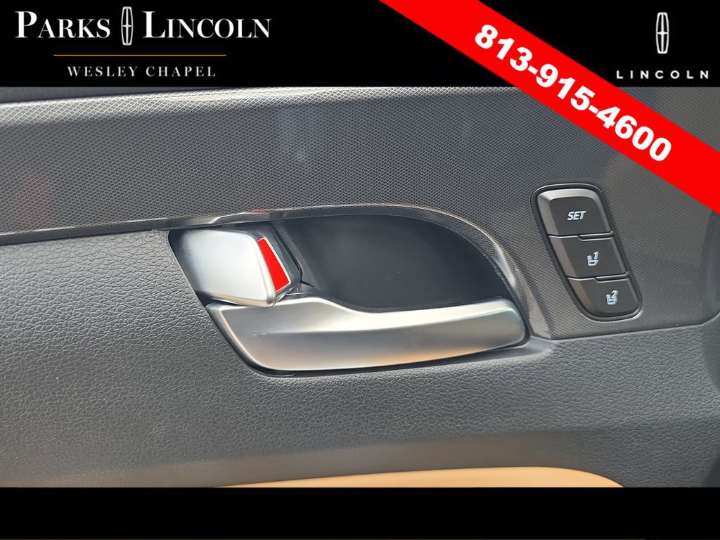 Used 2023 Hyundai Santa Fe Calligraphy AWD/4WD image 18