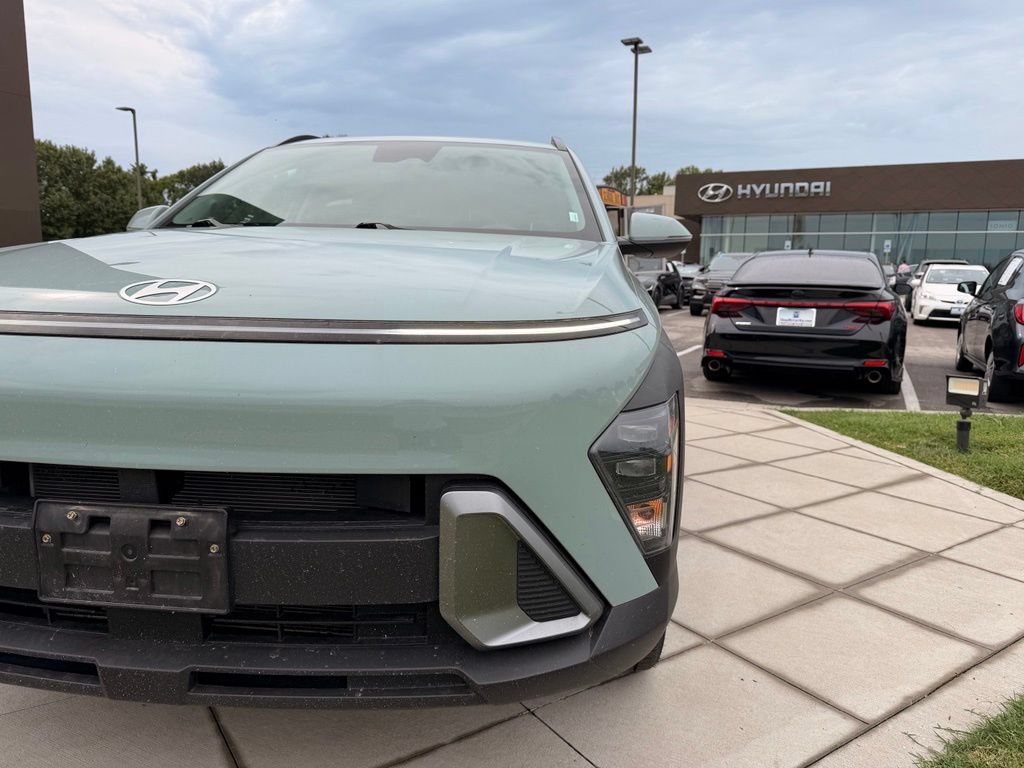 Used 2025 Hyundai Kona SEL AWD/4WD image 13
