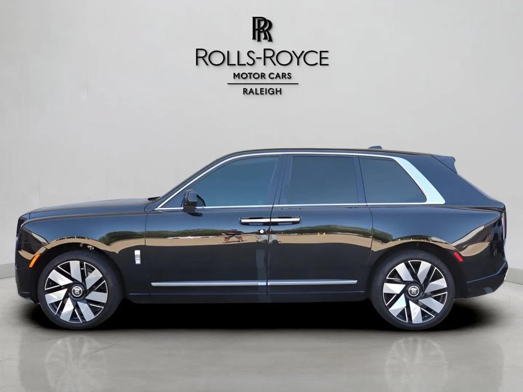 Certified 2026 Rolls-Royce Cullinan w/ Cullinan Package AWD/4WD image 3