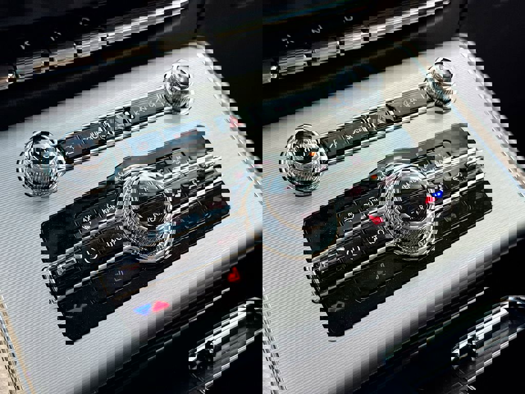 Used 2023 Lincoln Aviator AWD w/ Class IV Trailer Tow Package image 28