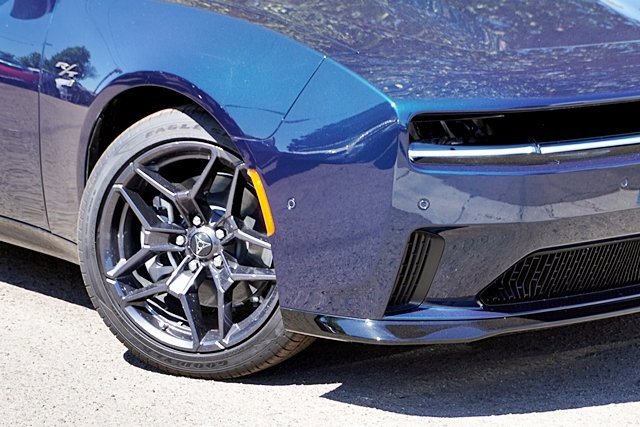 New 2024 Dodge Charger R/T w/ Plus Group image 4