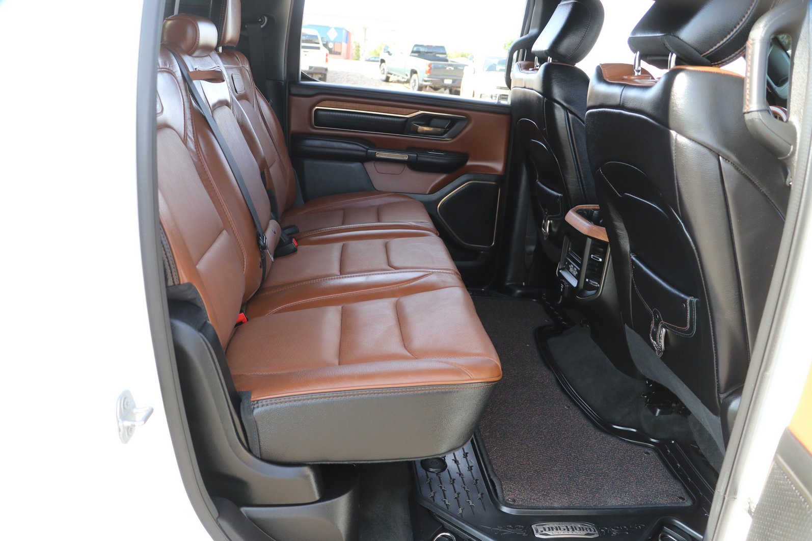 Used 2022 RAM 1500 Limited w/ Trailer Tow Group (B) AWD/4WD image 31