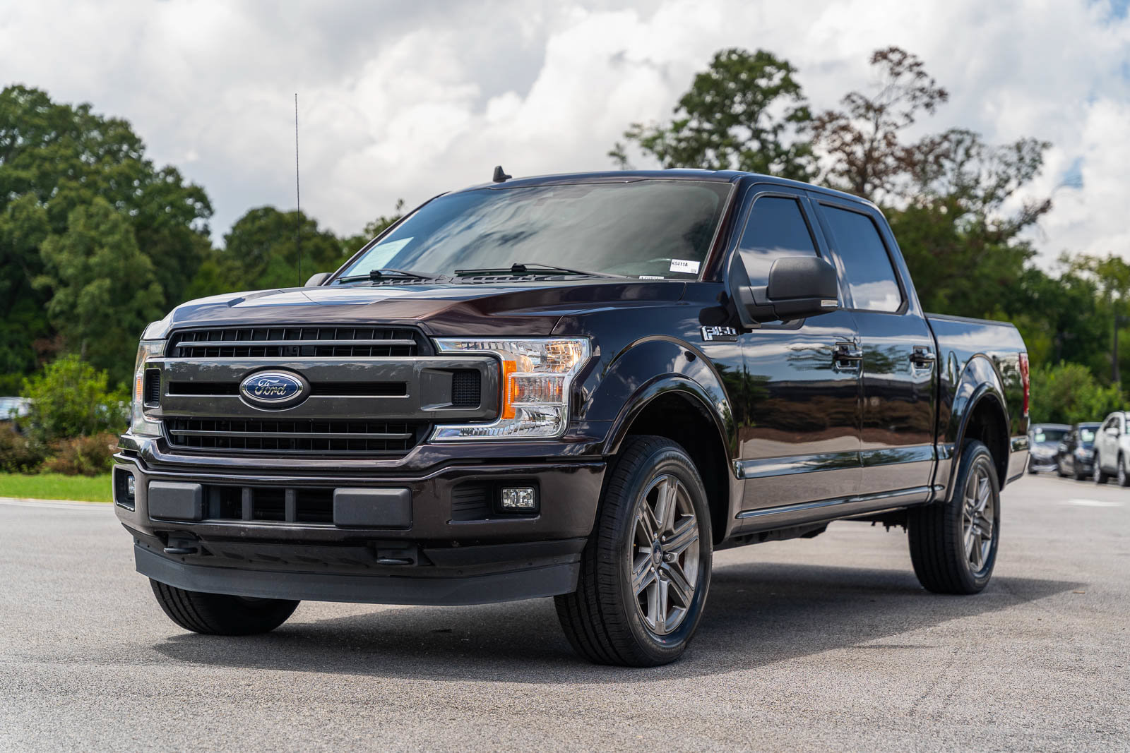 Used 2020 Ford F150 XLT w/ Equipment Group 302A Luxury AWD/4WD image 3