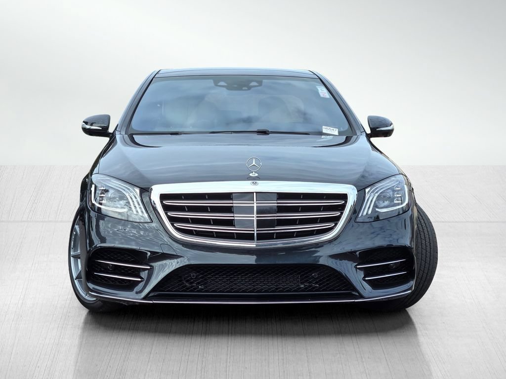 Used 2018 Mercedes-Benz S 560 Sedan image 3