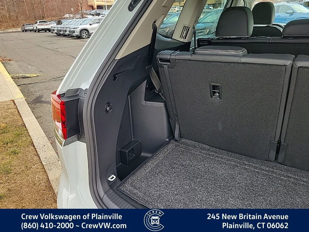 New 2026 Volkswagen Atlas SEL Premium R-Line image 53