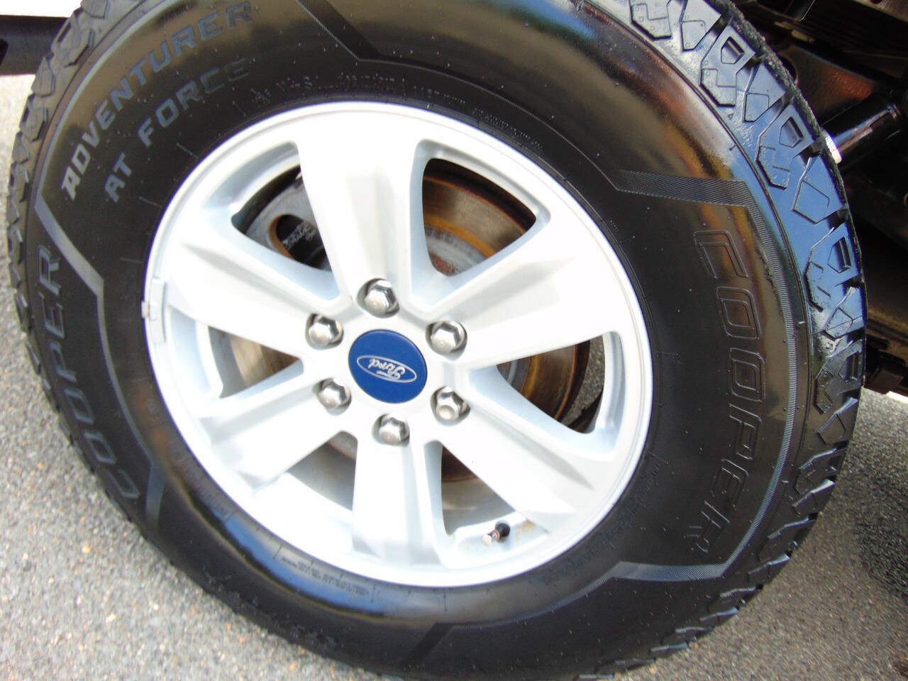 Used 2018 Ford F150 XL w/ Equipment Group 101A Mid AWD/4WD image 54