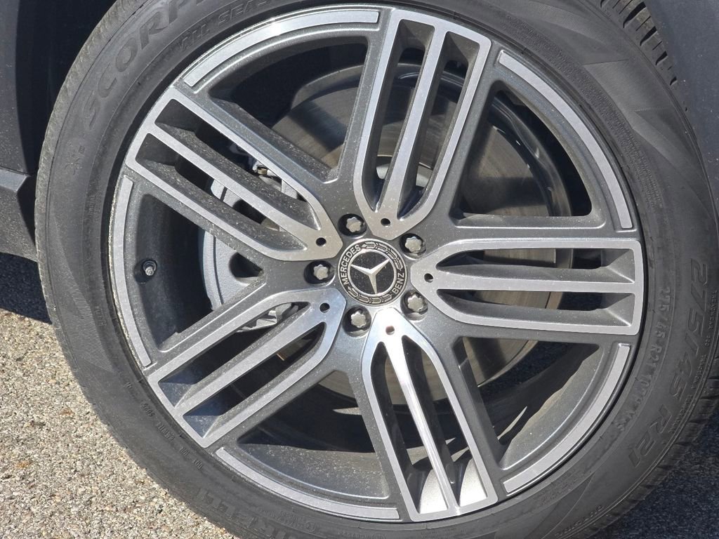 New 2026 Mercedes-Benz GLS 450 4MATIC image 10