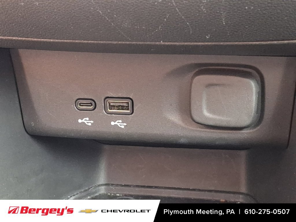 Certified 2024 Buick Envista Sport Touring FWD image 26