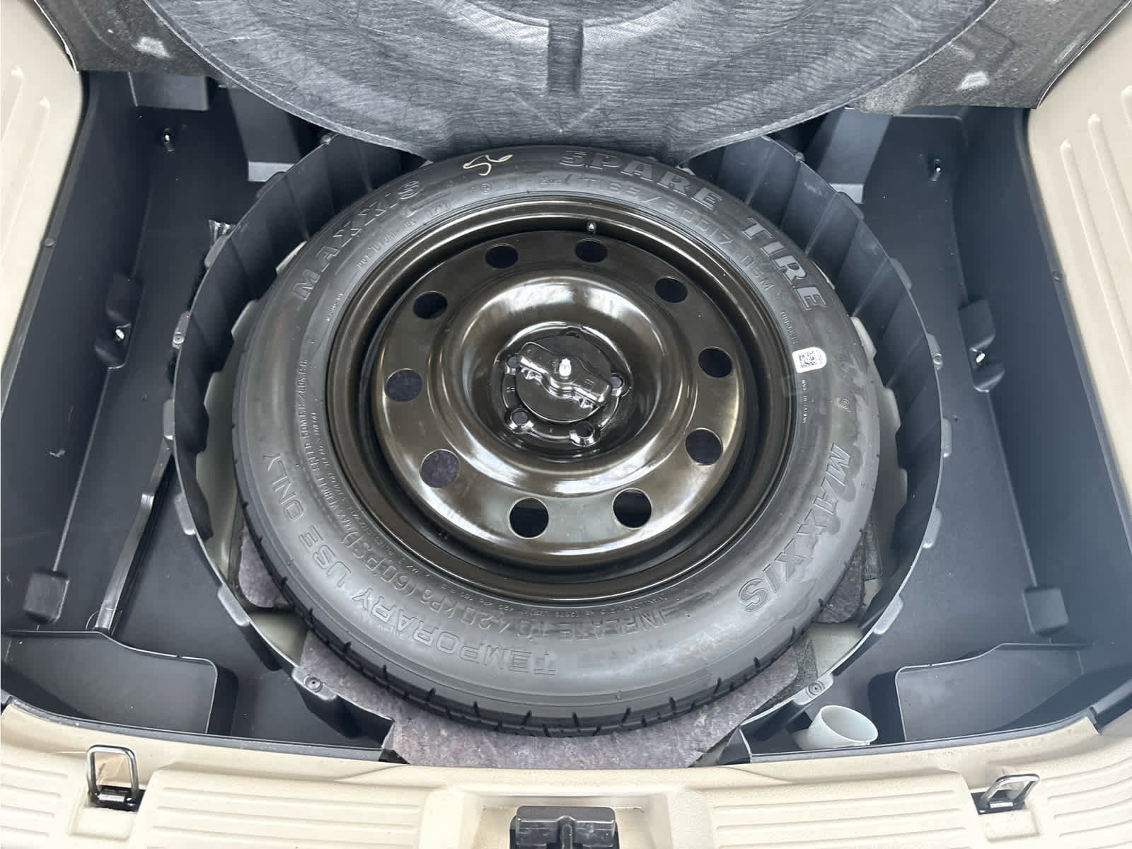 Used 2011 Lincoln MKX AWD w/ 101A Rapid Spec Order Code image 57