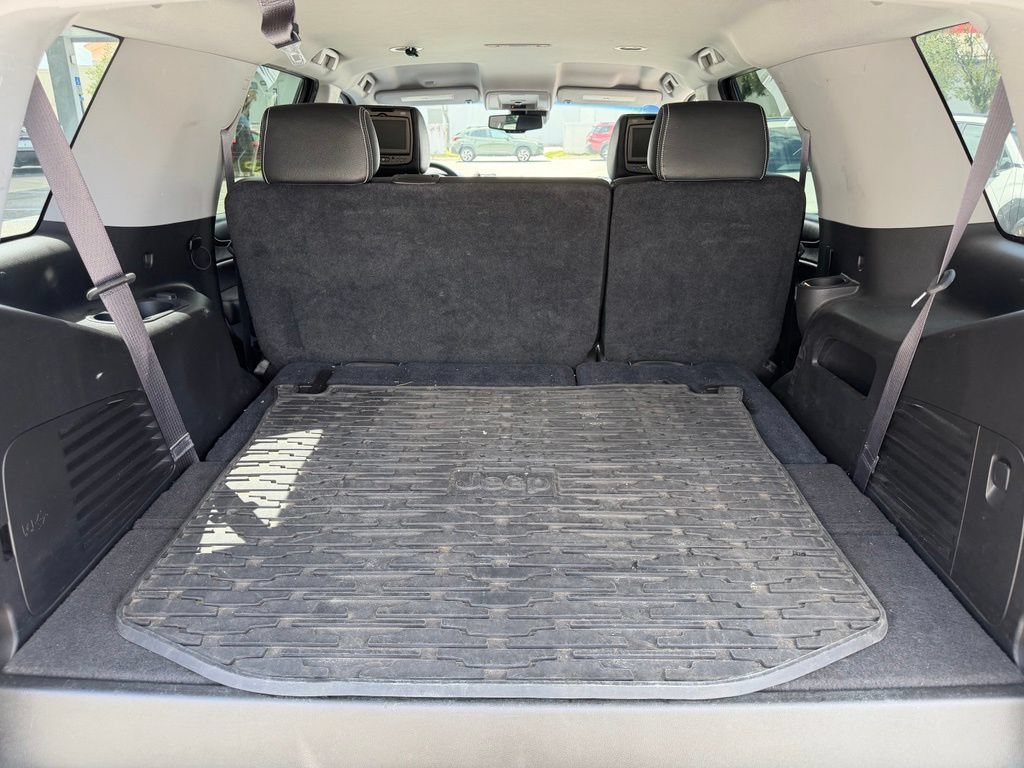 Used 2016 GMC Yukon SLE w/ Convenience Package AWD/4WD image 7