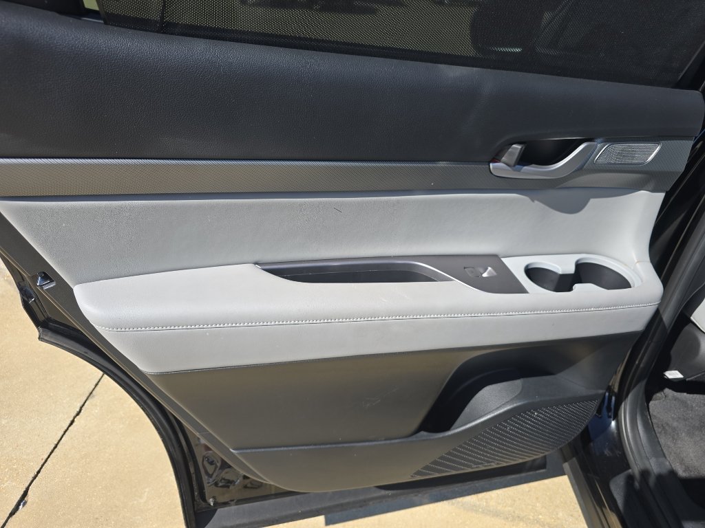 Used 2024 Hyundai Palisade SEL w/ Premium Package image 11