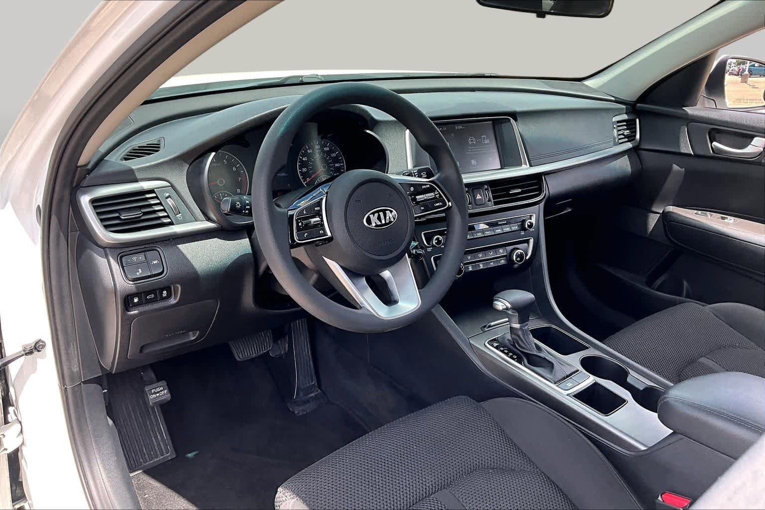Used 2019 Kia Optima LX FWD image 17