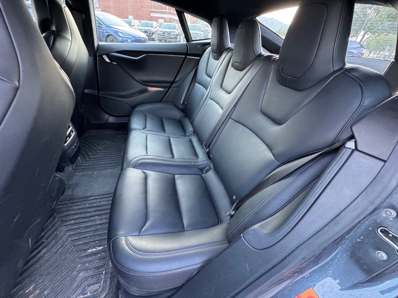 Used 2018 Tesla Model S 100D AWD/4WD image 19