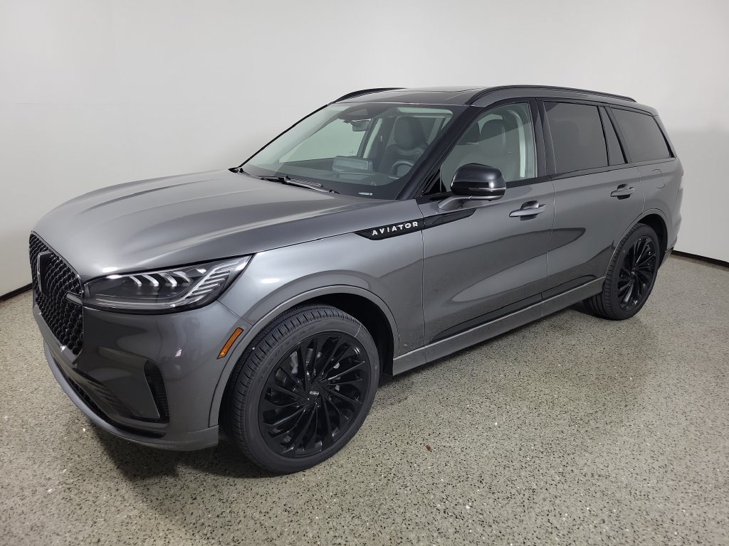 New 2027 Lincoln Aviator Reserve w/ Luxury Package AWD/4WD image 2