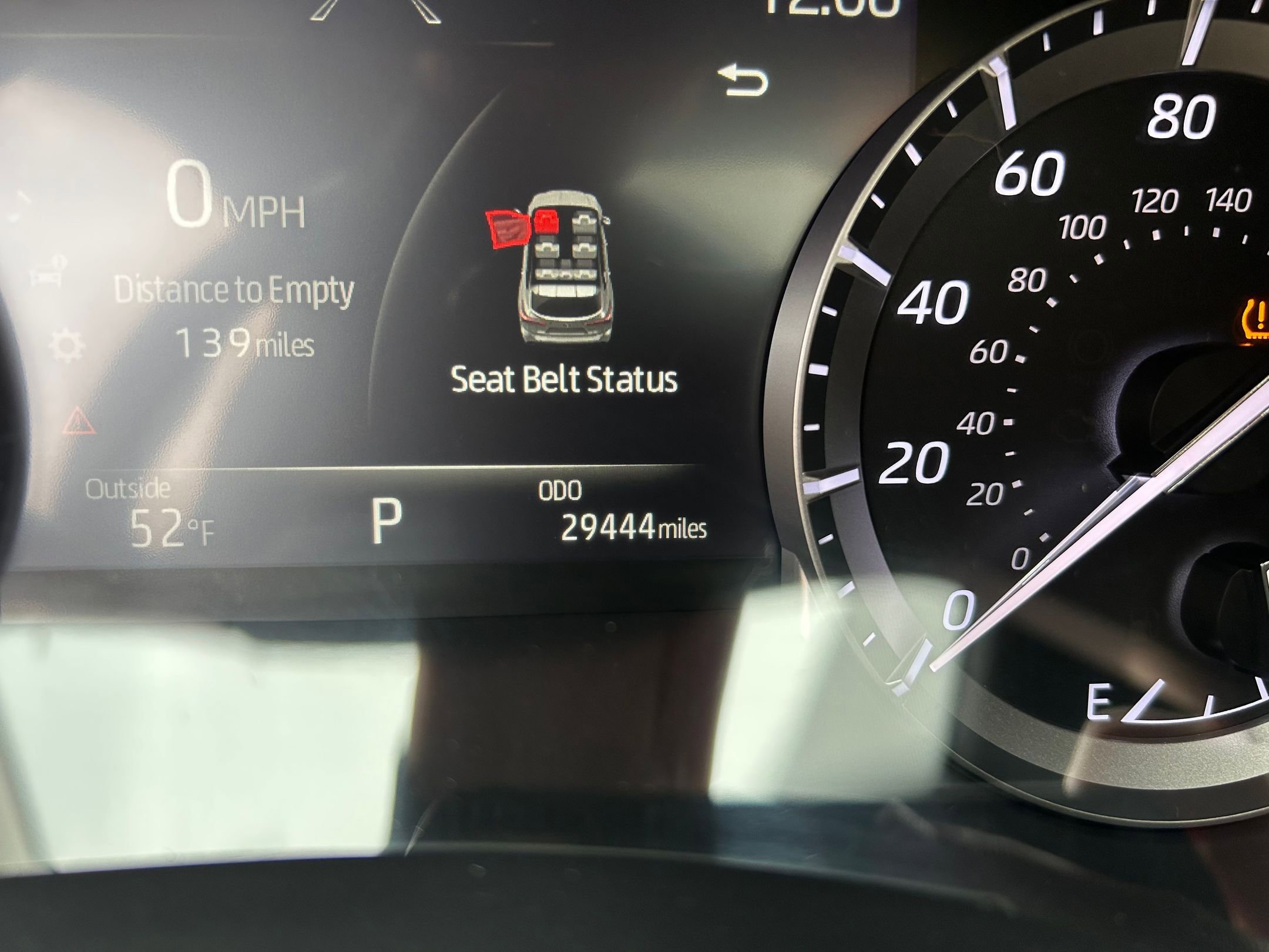 Used 2022 Toyota Highlander XLE AWD/4WD image 17