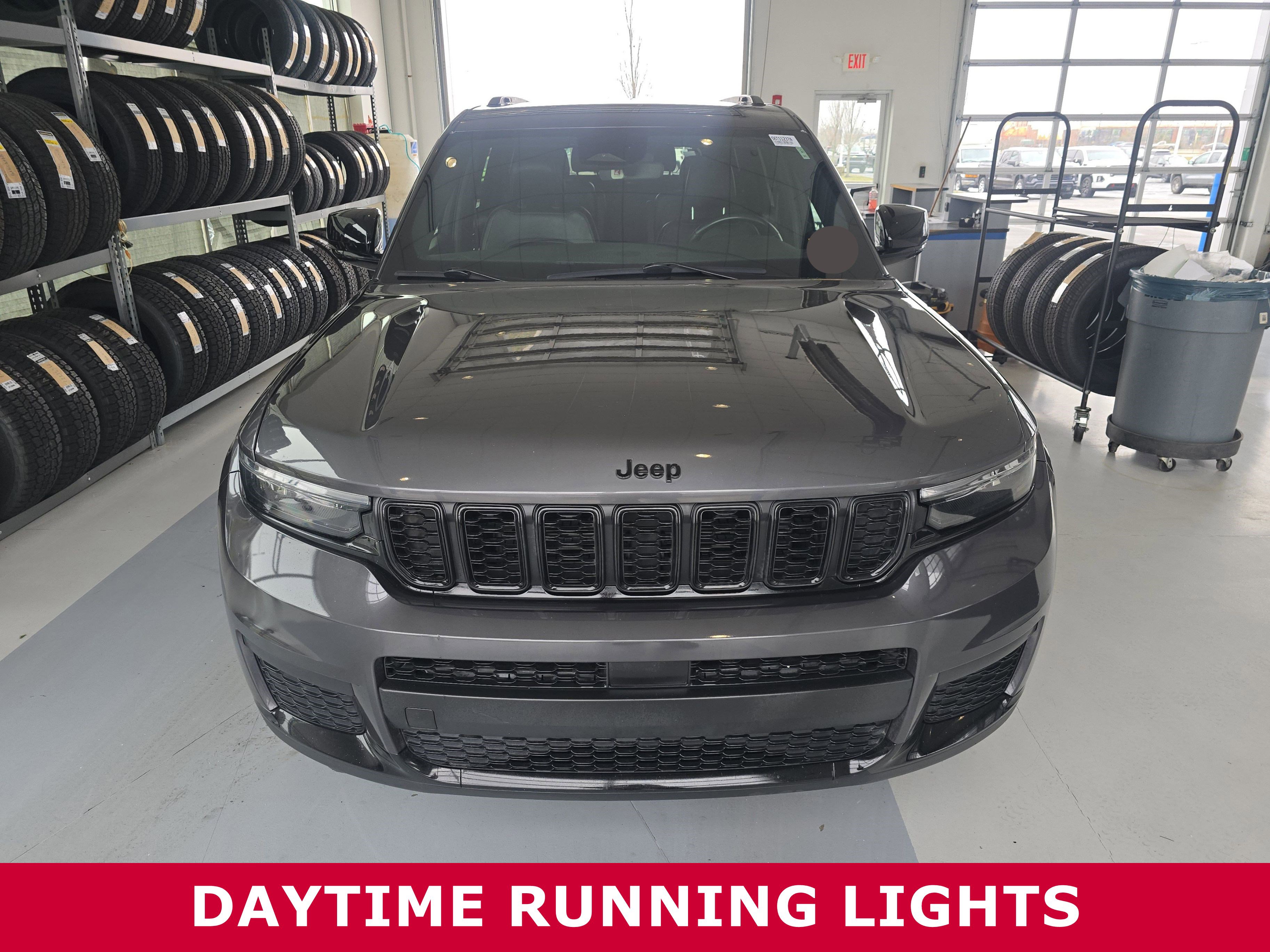 Used 2021 Jeep Grand Cherokee L Altitude image 2
