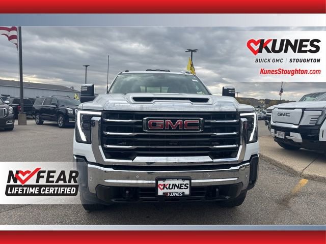Used 2025 GMC Sierra 2500 SLT w/ SLT Premium Package image 5