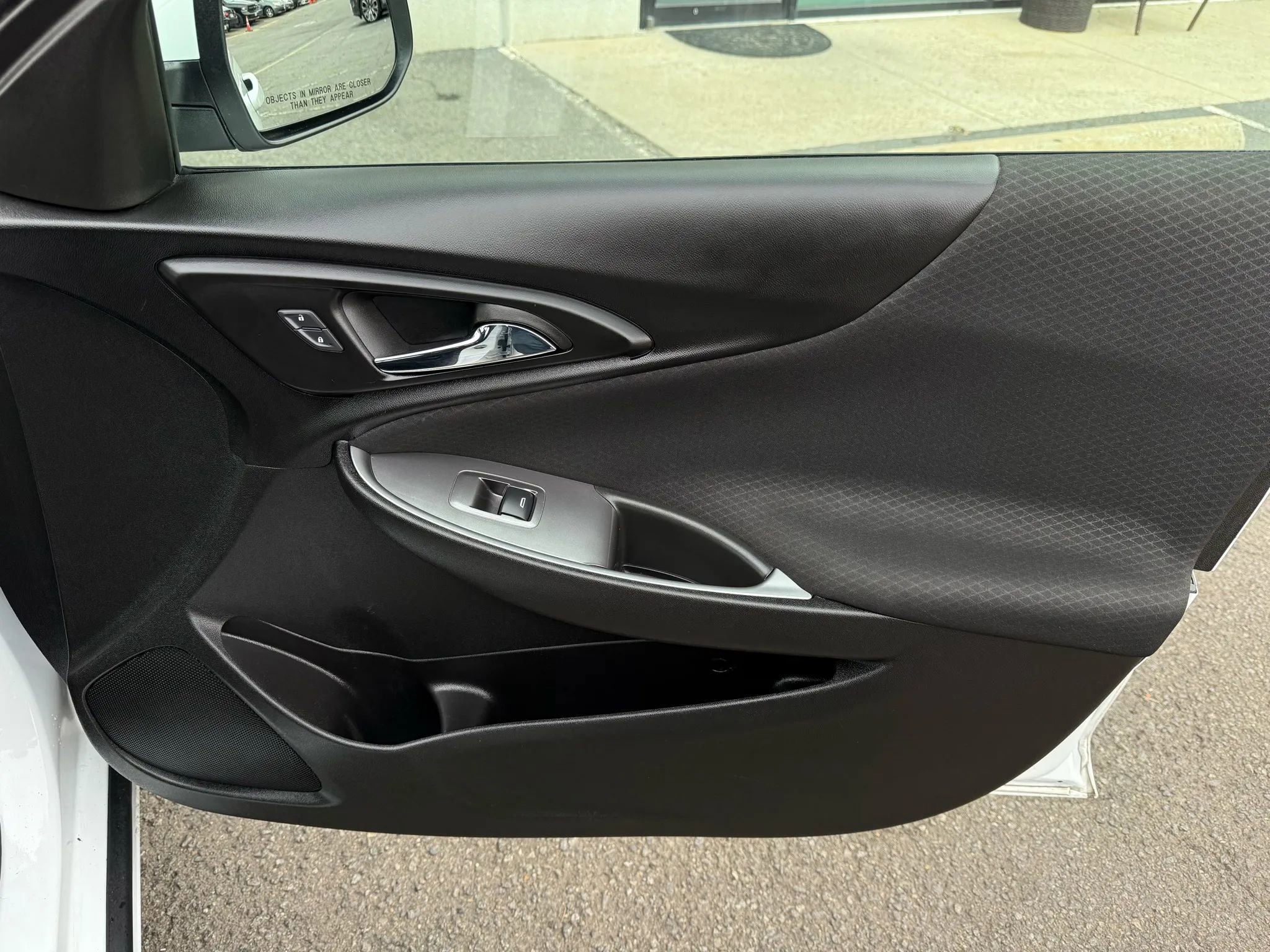 Used 2023 Chevrolet Malibu LT image 18