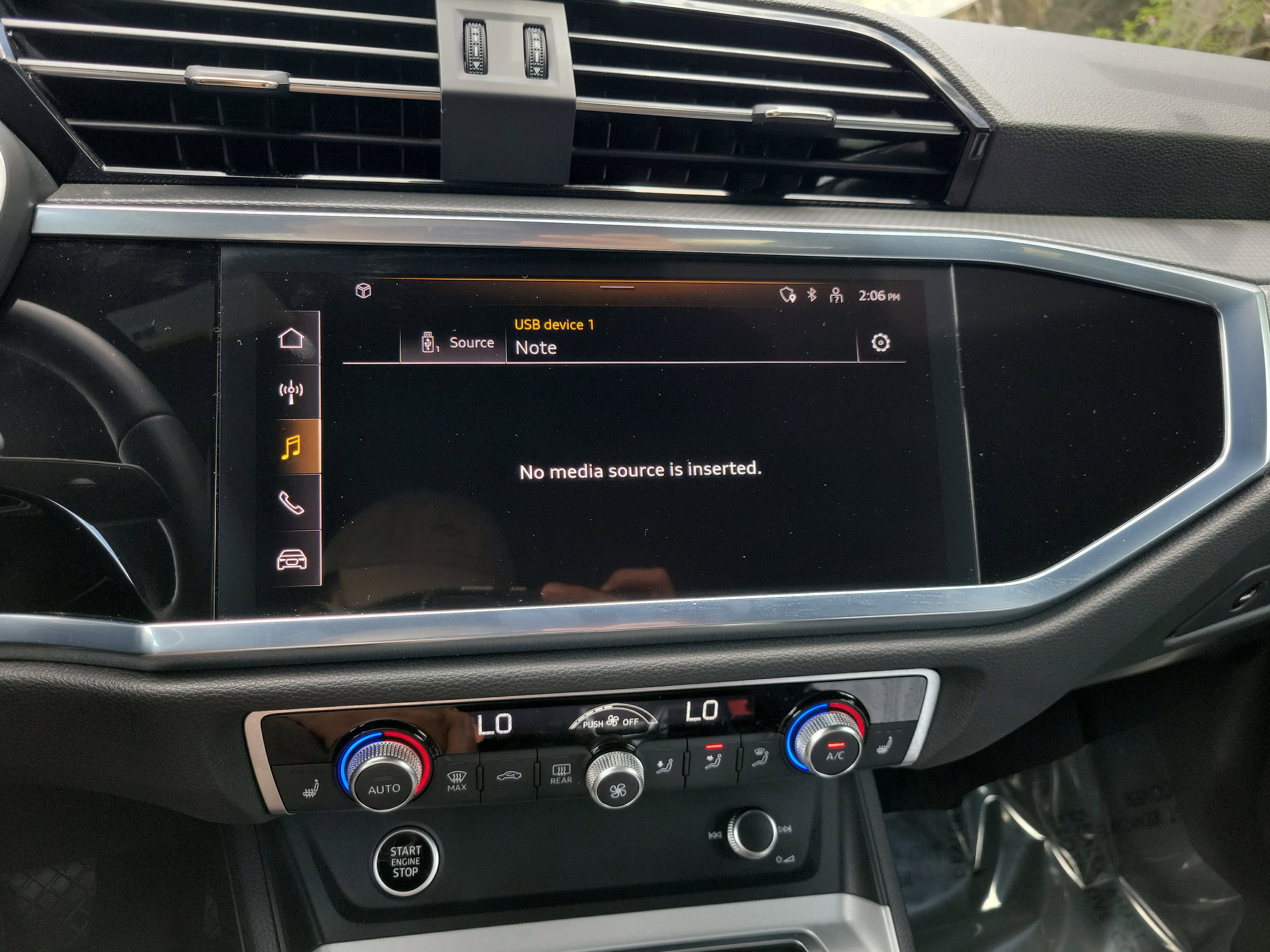 Used 2024 Audi Q3 2.0T Premium image 22